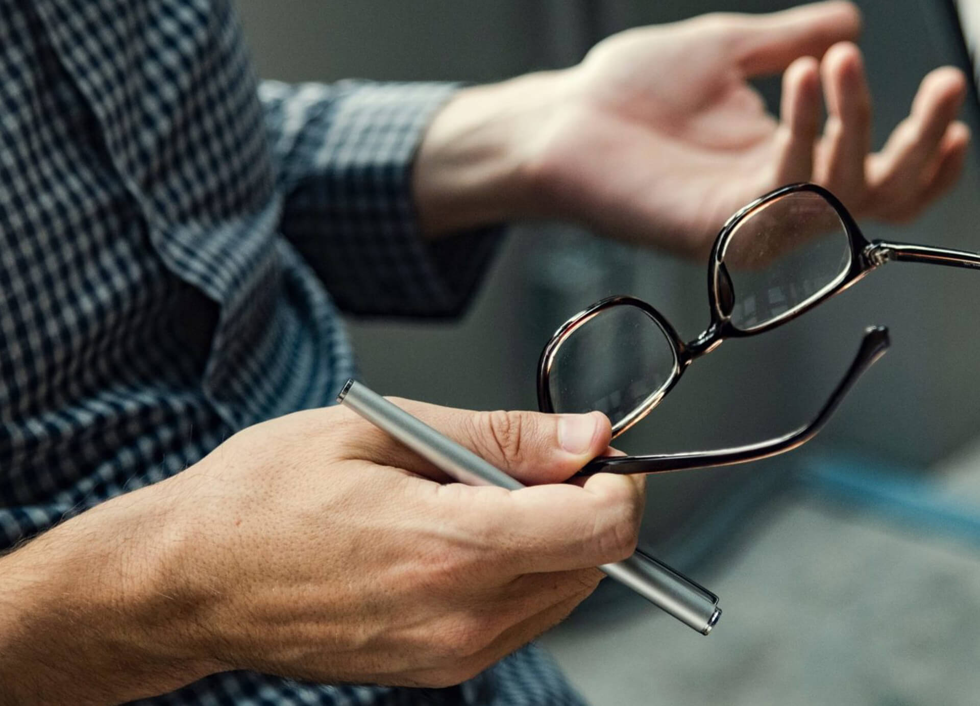 what does it mean to have a trigger finger img - Dr Cameron Mackay